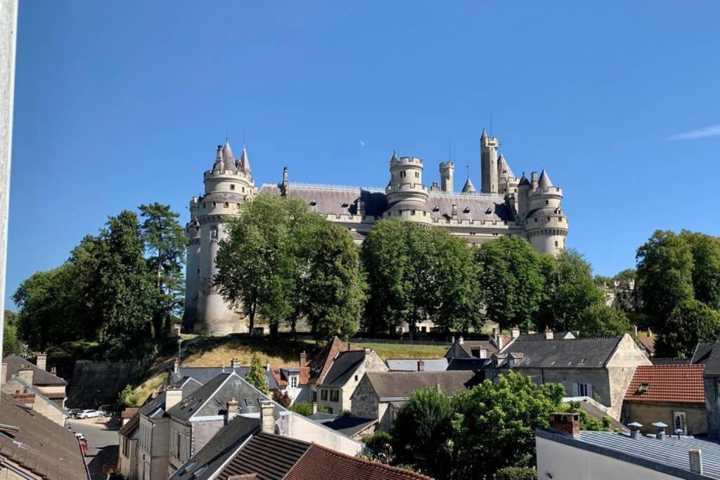 Appartement Vintage Avec Vue Sur Le Chateau Pierrefonds Kültér fotó