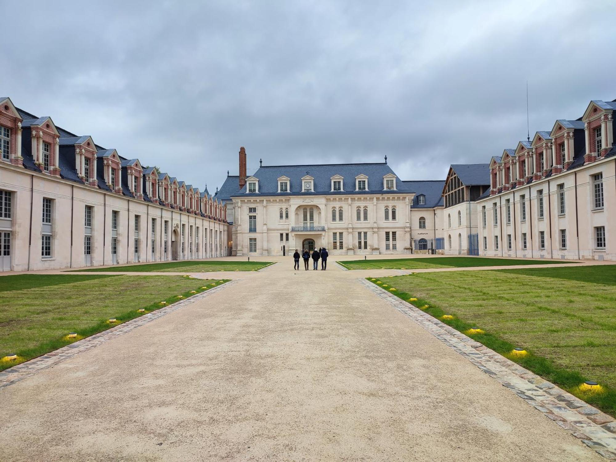 Appartement Vintage Avec Vue Sur Le Chateau Pierrefonds Kültér fotó